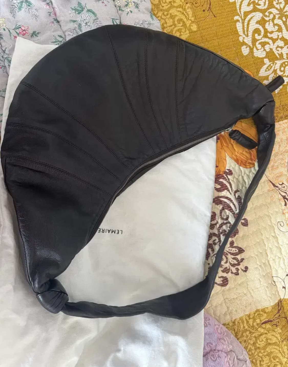 르메르 크루아상백 라지 상품이미지1