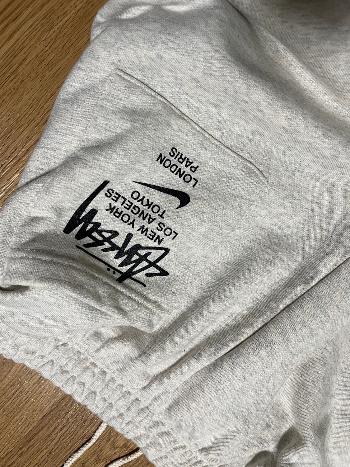 스투시 나이키 2.0 NRG ZR FLEECE 셋업 (XL) 상품이미지4