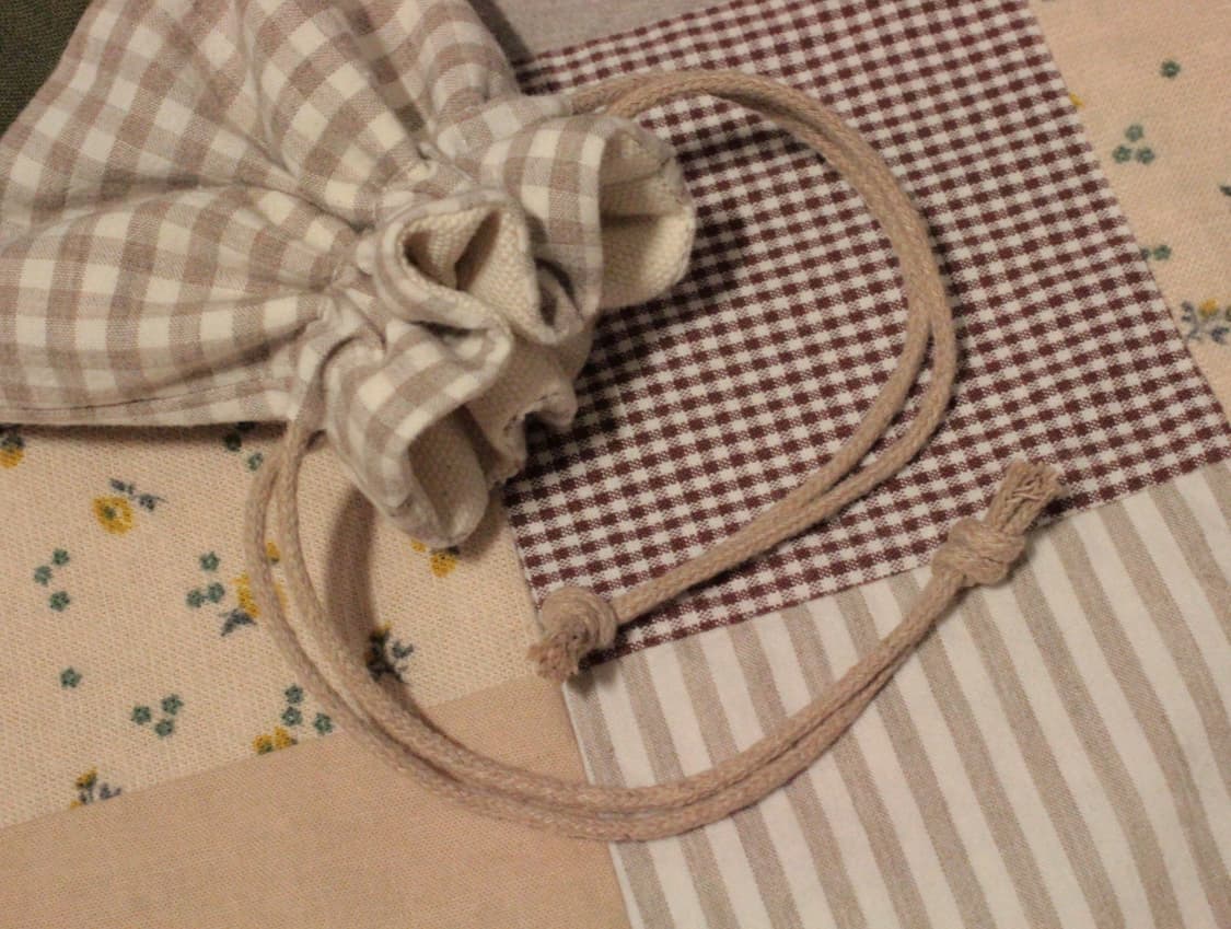 핸드메이드 리본 스트링 파우치 상품이미지3