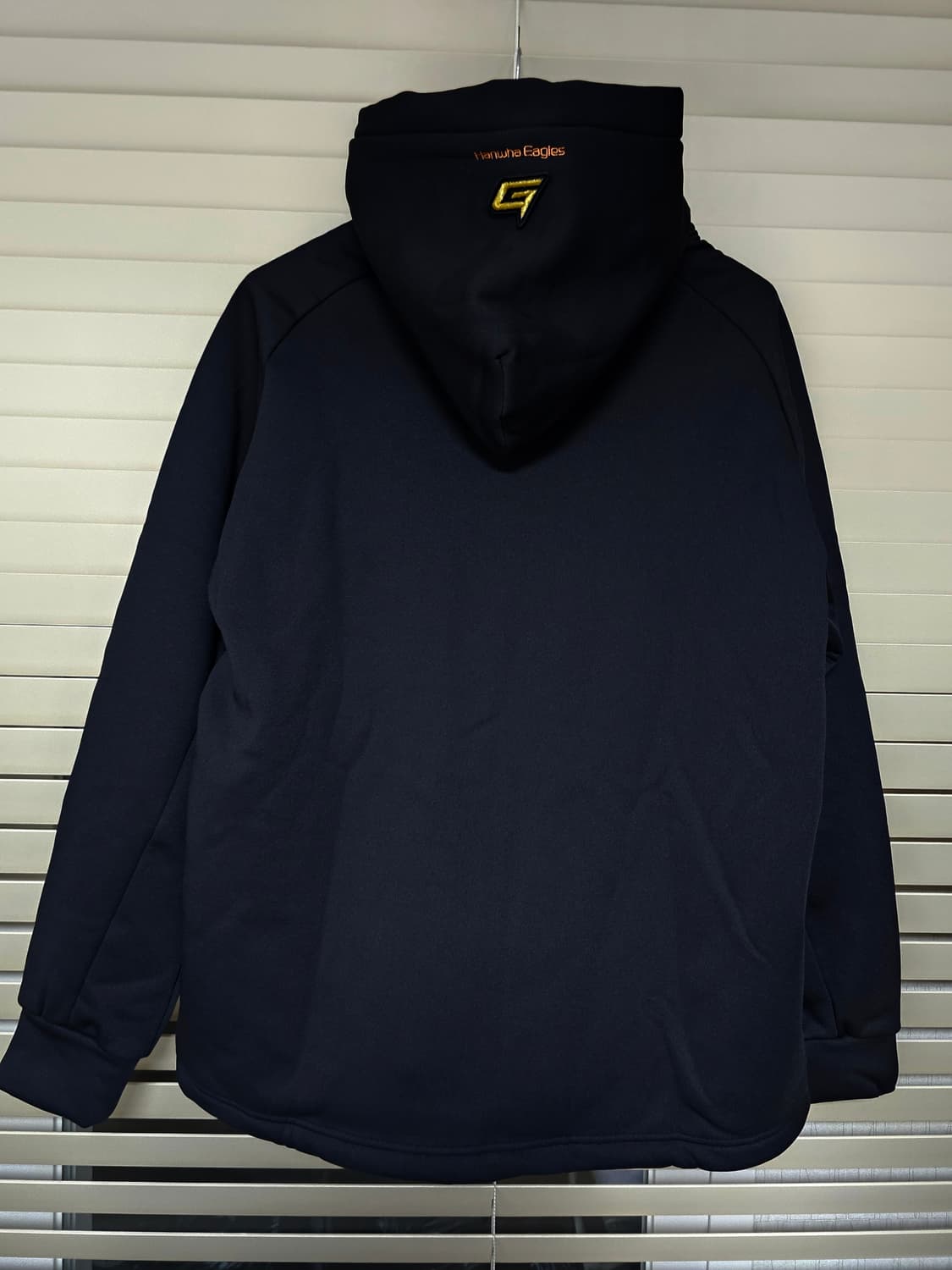 (새상품)한화이글스 유니폼 기모후드티 선수용 2XL 상품이미지2