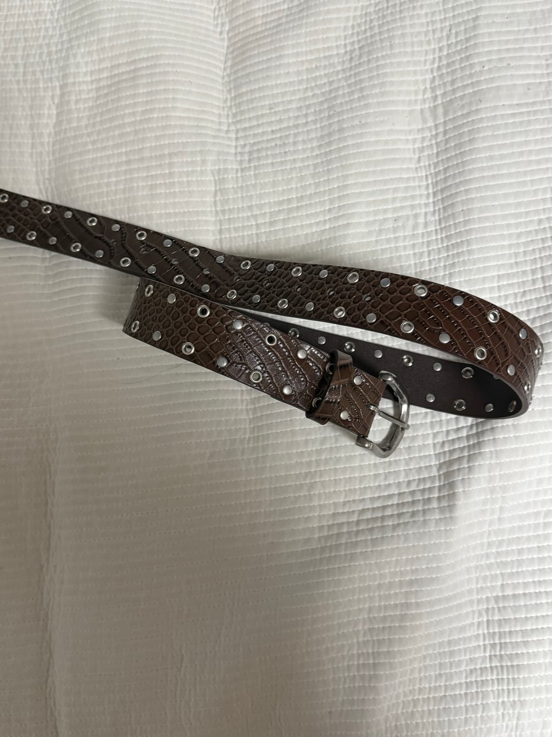 밀로 우먼 스터드 아일렛 레더 벨트 브라운 상품이미지2