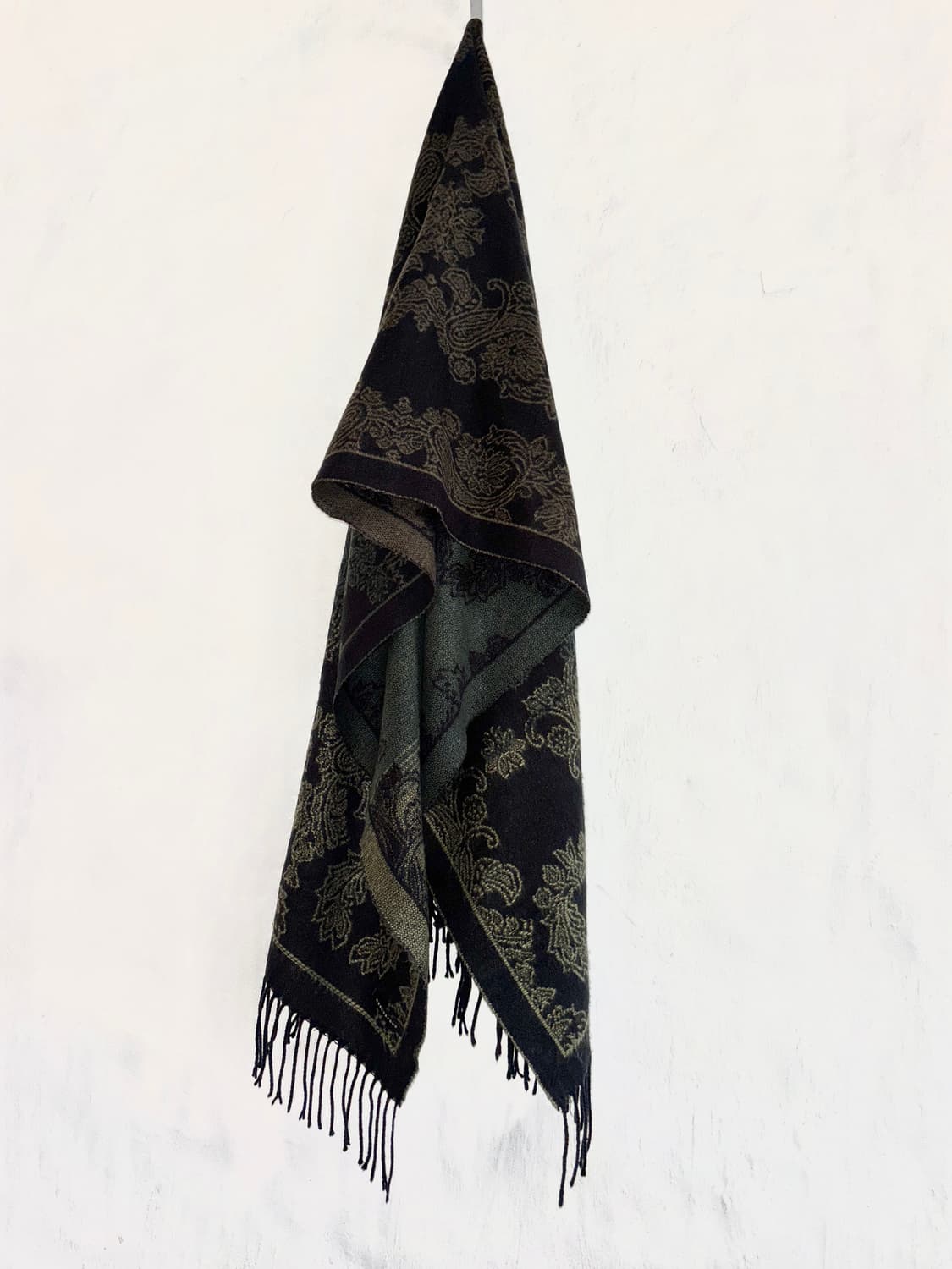 MERCURYDUO 자카드 패턴 숄 머플러 / Khaki Black 상품이미지1