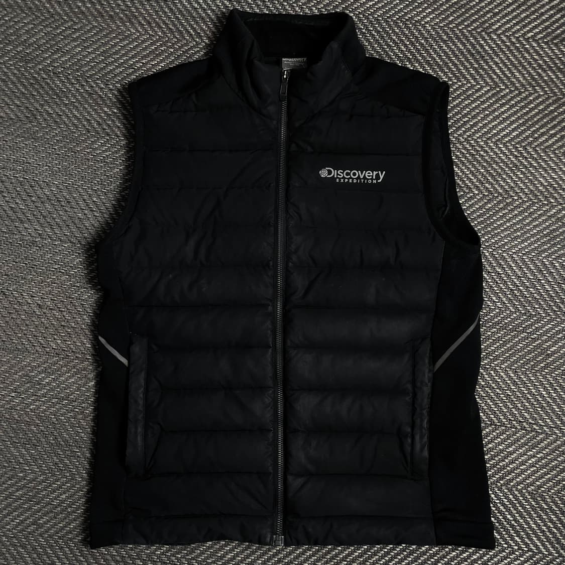 디스커버리 마운틴 구스다운 경량 패딩 베스트o 4861 상품이미지1