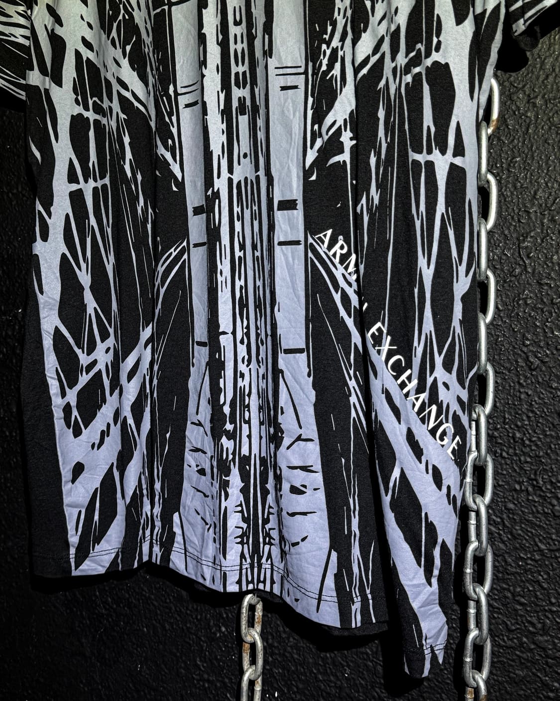 Armani Exchange – V-neck T-shirt  상품이미지5