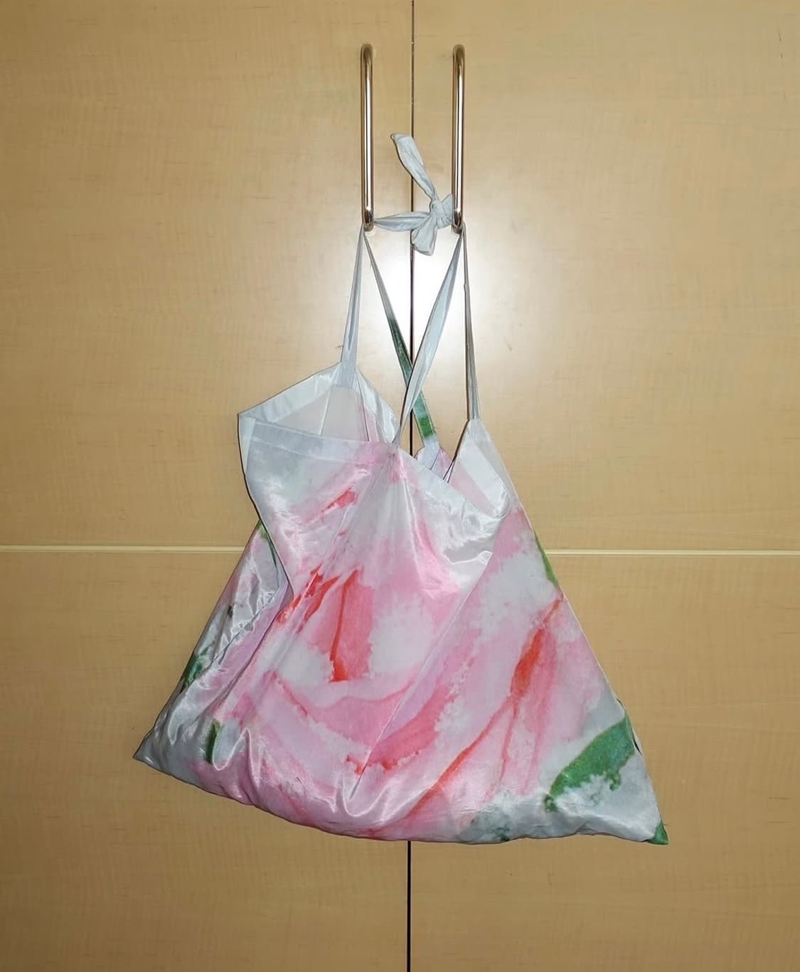 누아누 로즈 토트백 에코백 nuuanu rose tote bag 상품이미지1