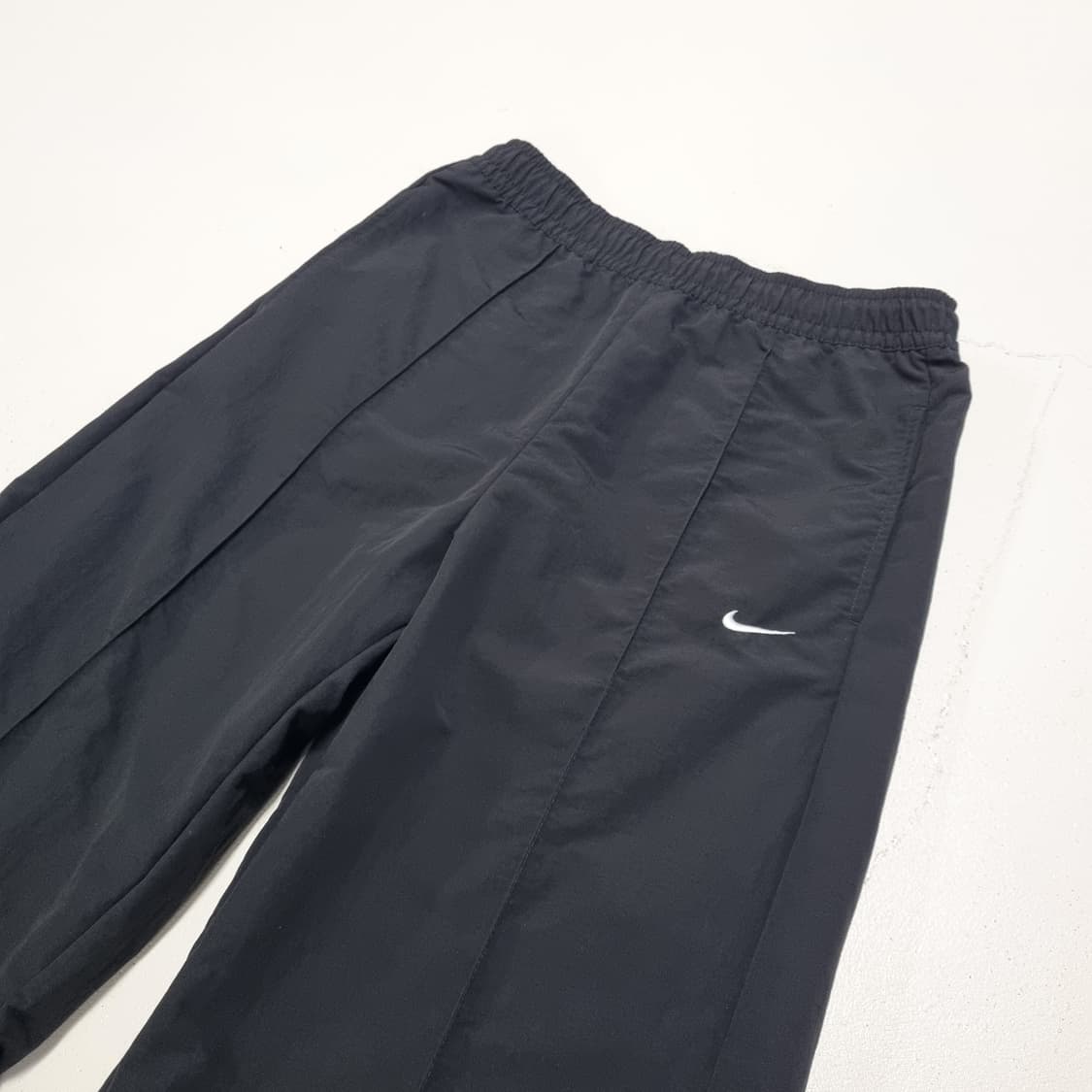 NIKE 나일론 와이드 트랙팬츠 - S 상품이미지5
