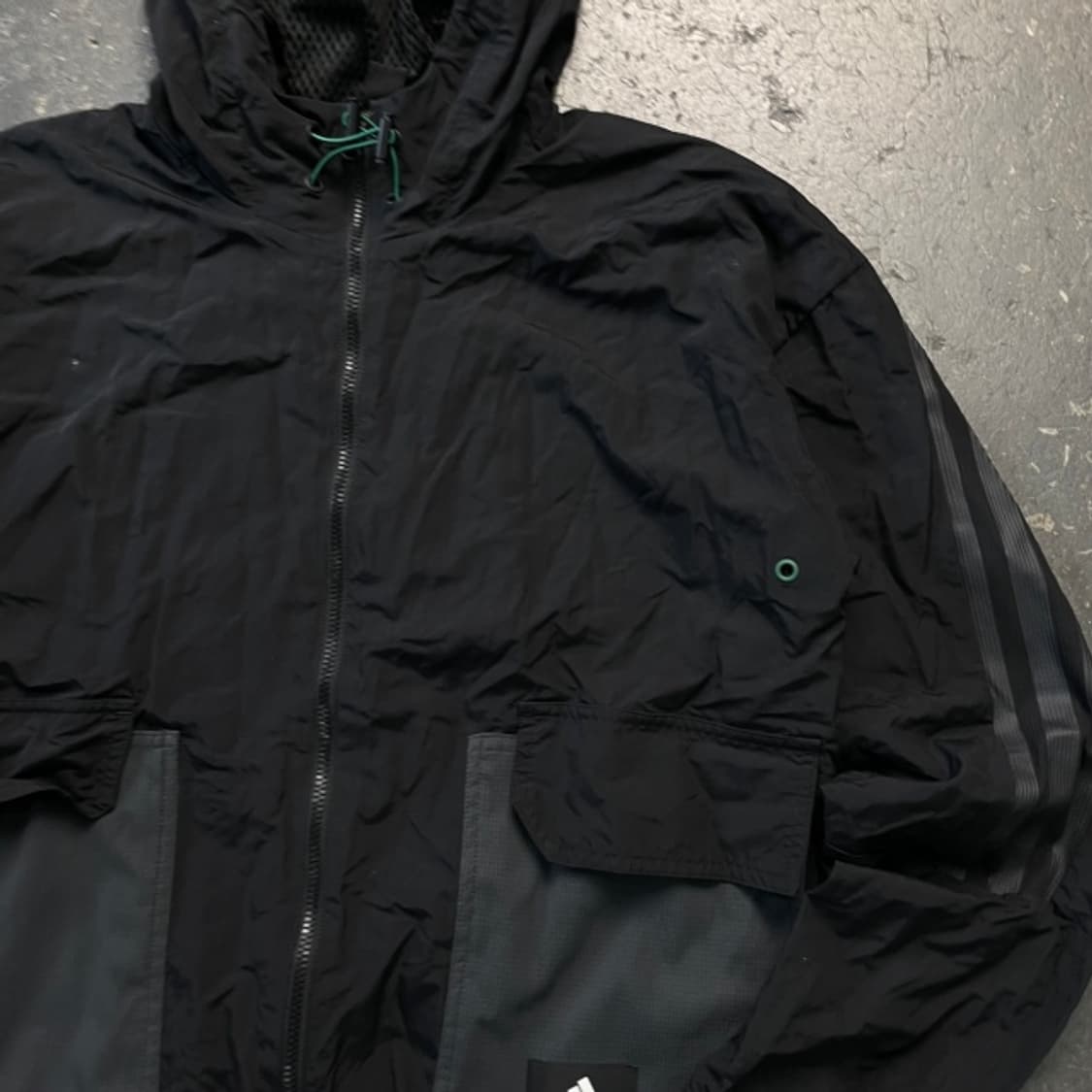 100 아디다스 바람막이  상품이미지2