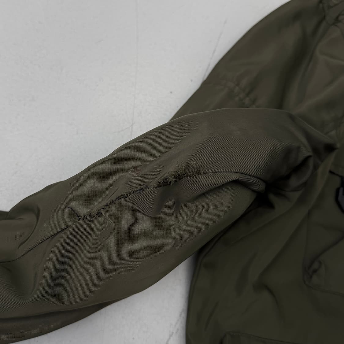 멀티포켓 테크니컬 바람막이 자켓 카키 상품이미지6