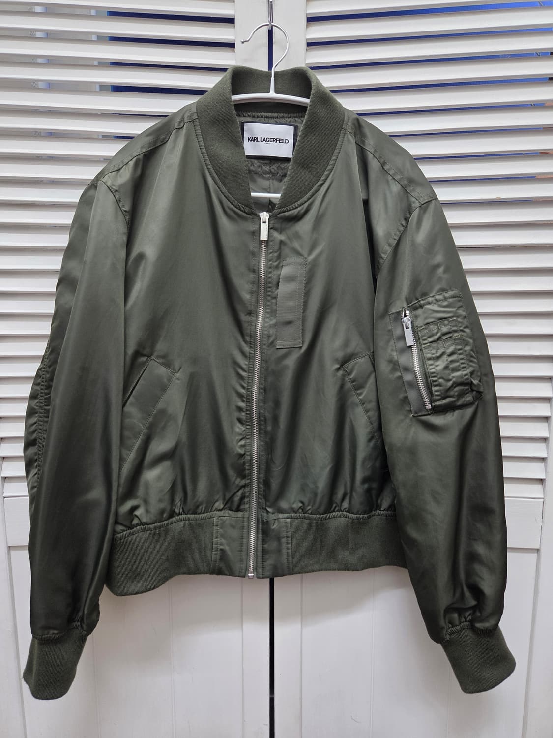 칼라거펠트 MA-1 항공 점퍼 상품이미지1