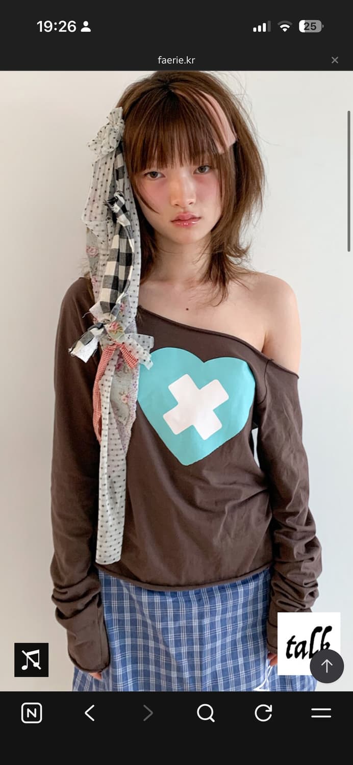 샵페어리 크로스 하트 컷오프 티셔츠 상품이미지1