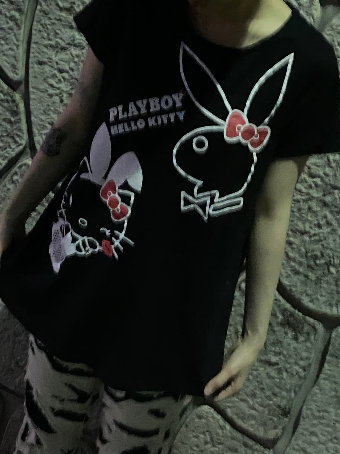 Sanrio Playboi Hello Kitty T Shirt Black 상품이미지3