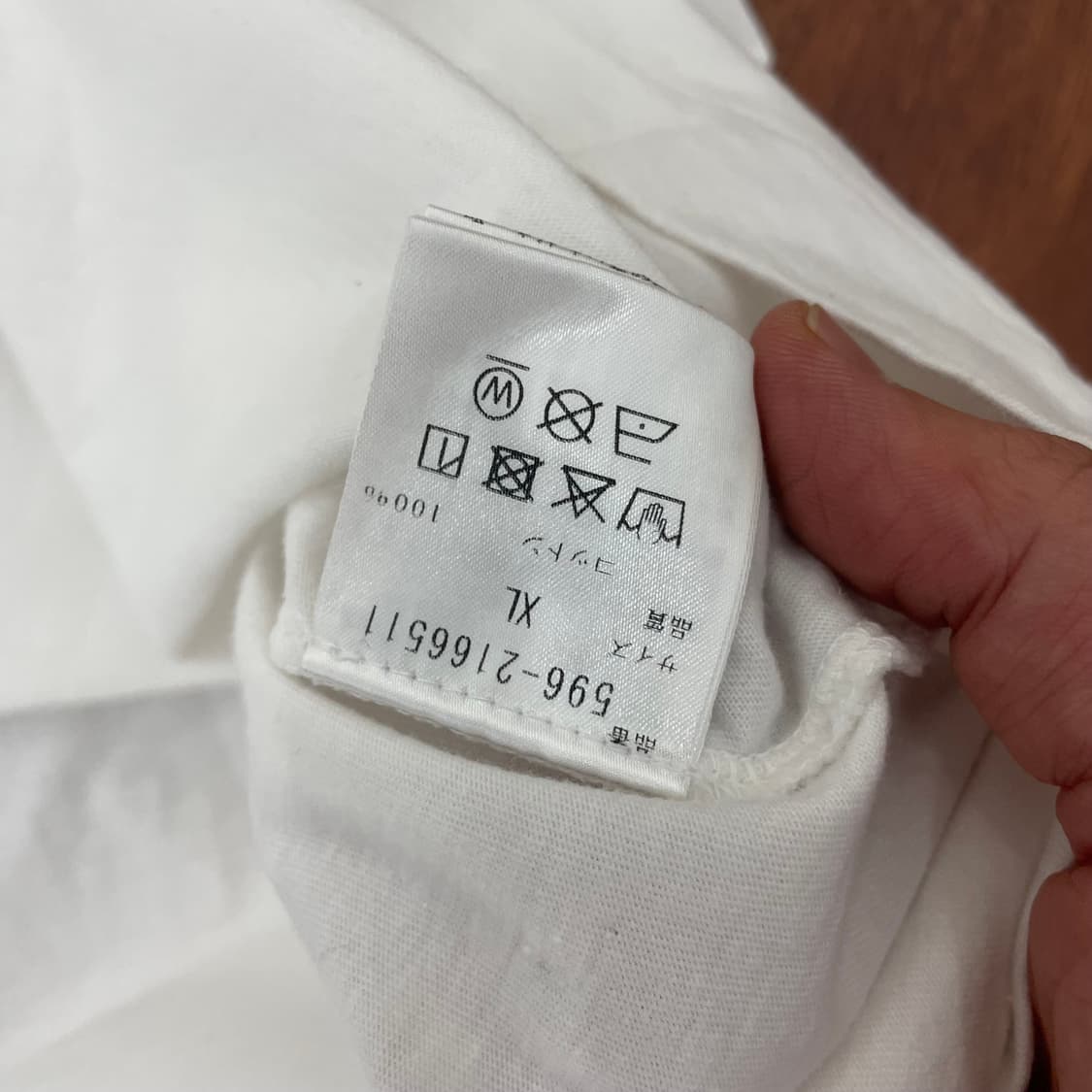 마가렛호웰 포켓 반팔티 상품이미지4