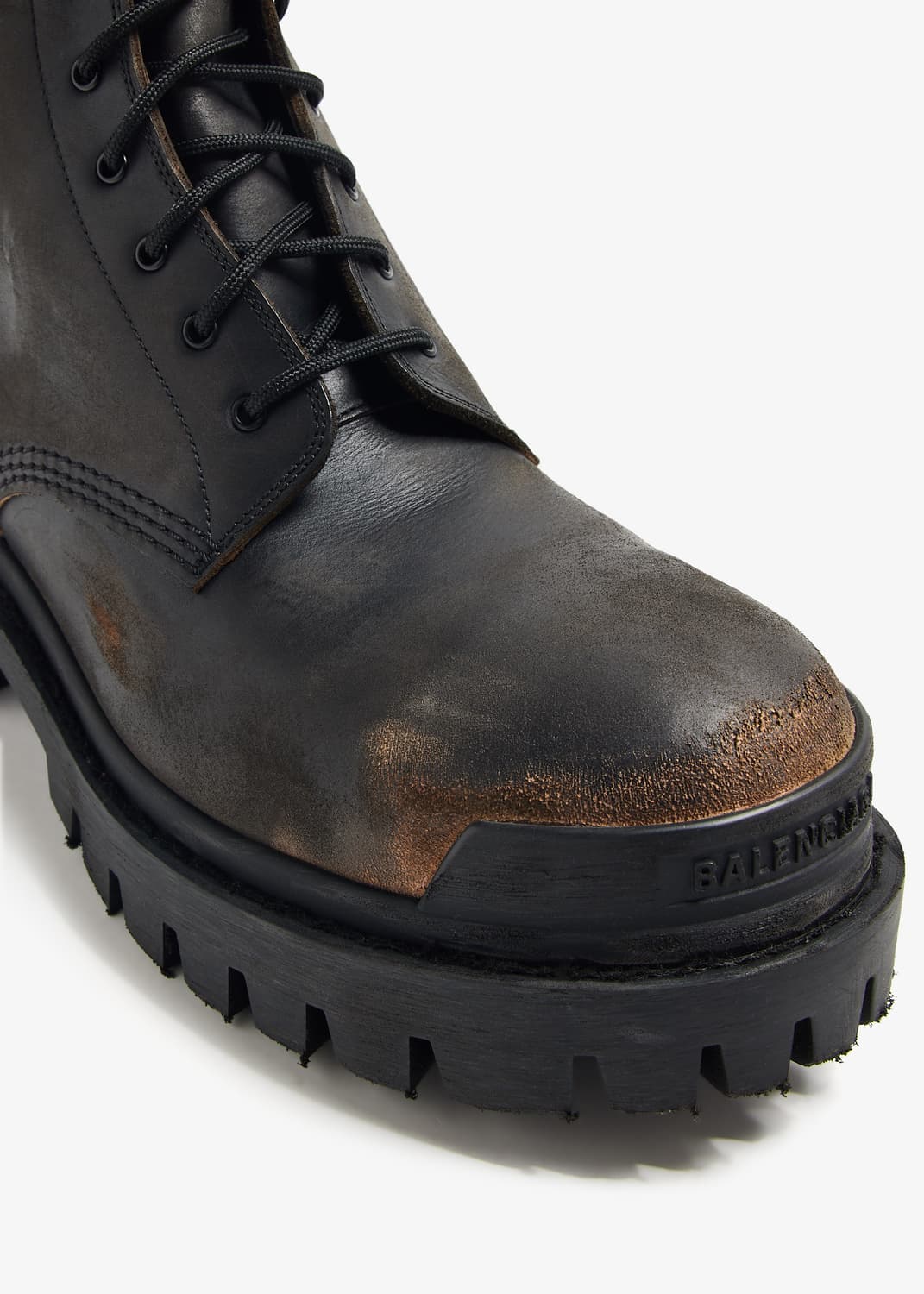 Balenciaga leather strike boots brown 상품이미지2