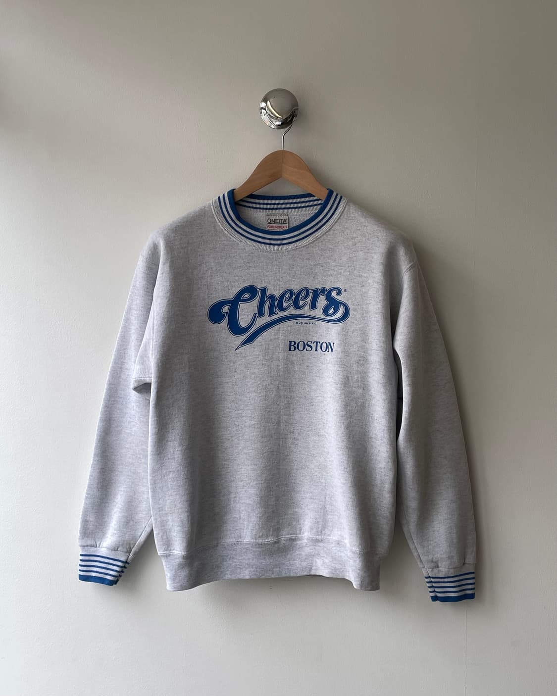 90‘s USA Sitcom “Cheers” Sweatshirt 상품이미지1
