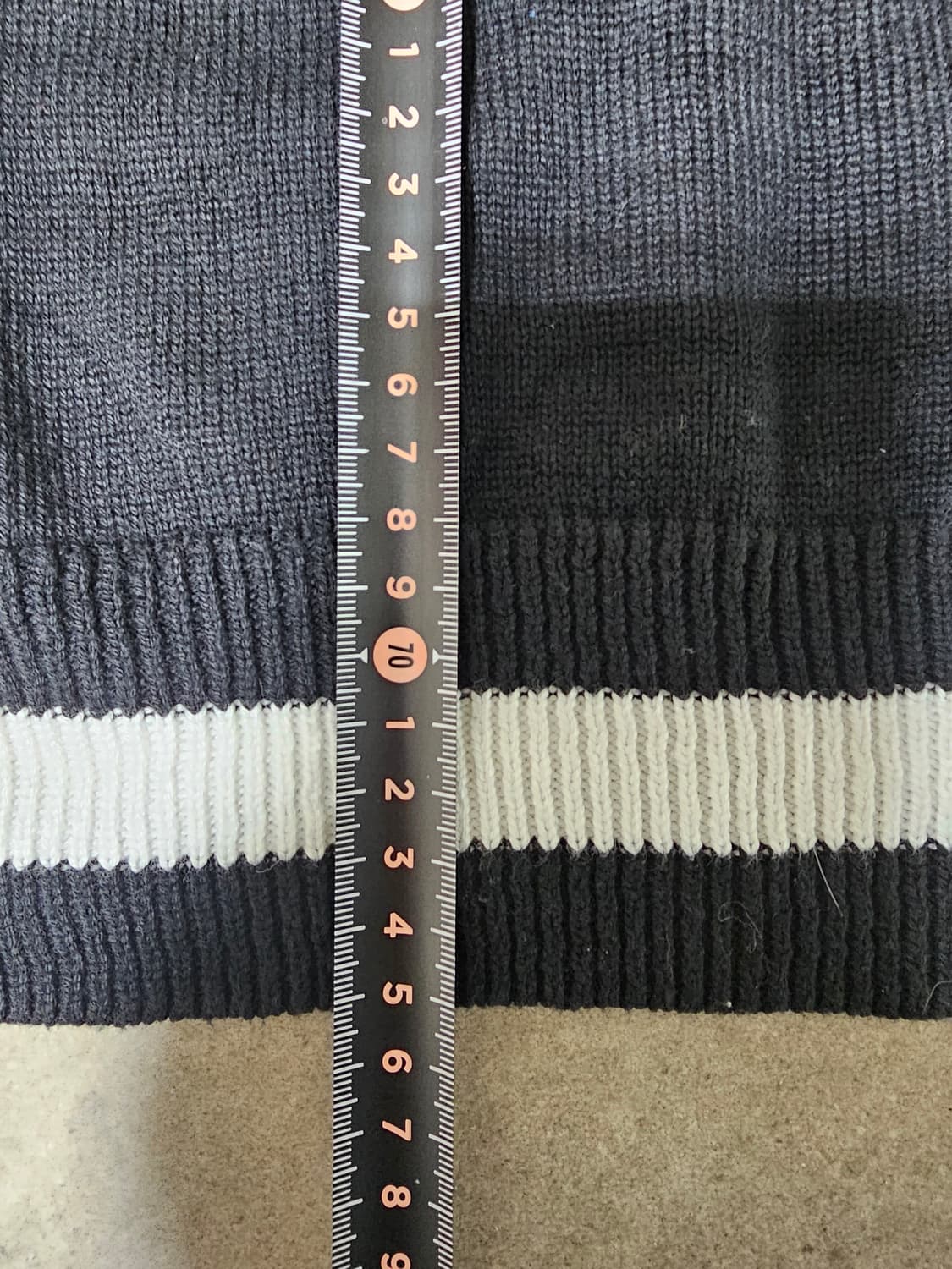 Bershka 배색 니트 L 상품이미지9