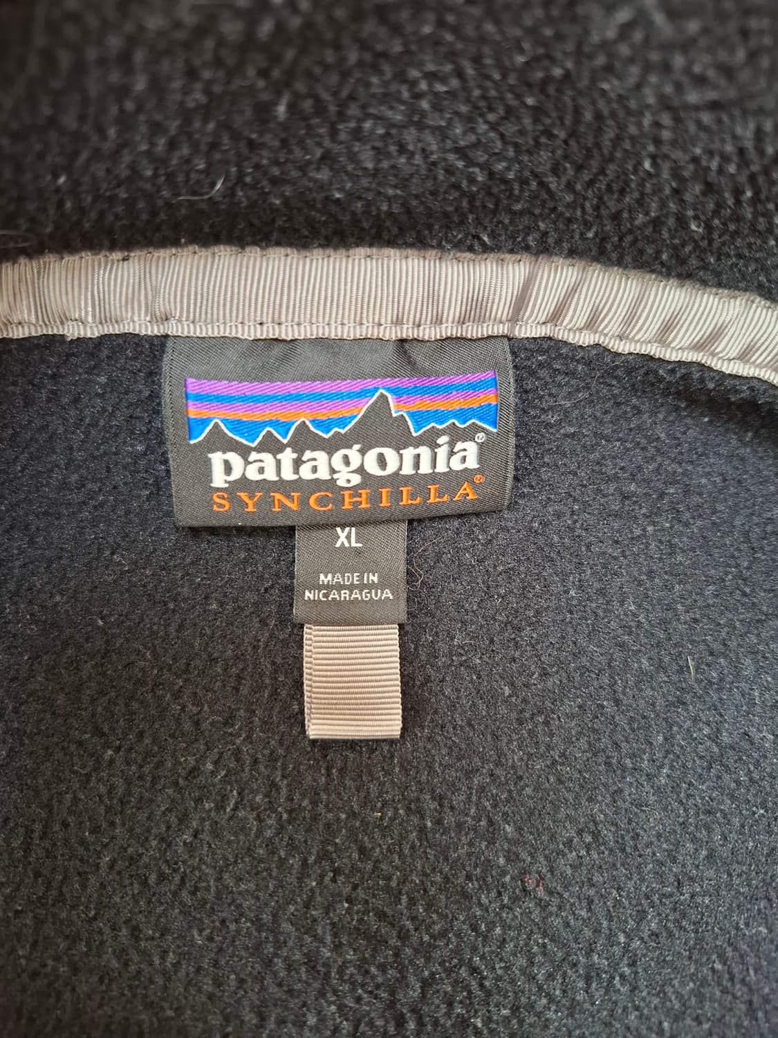 XL 파타고니아 신칠라 포지그레이 블랙 스냅 플리스 상품이미지2