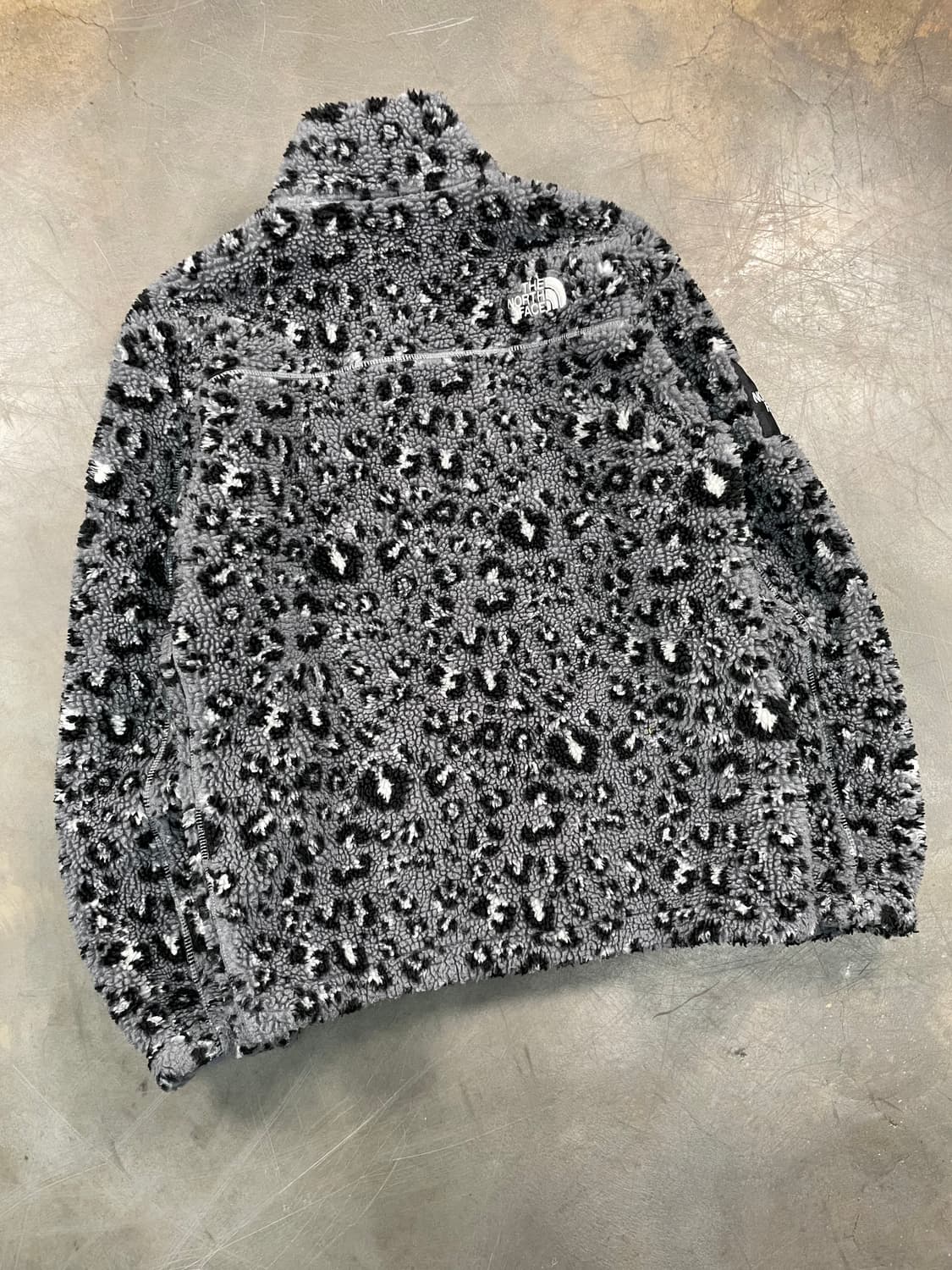 노스페이스 레오파드 플리스 자켓 상품이미지5