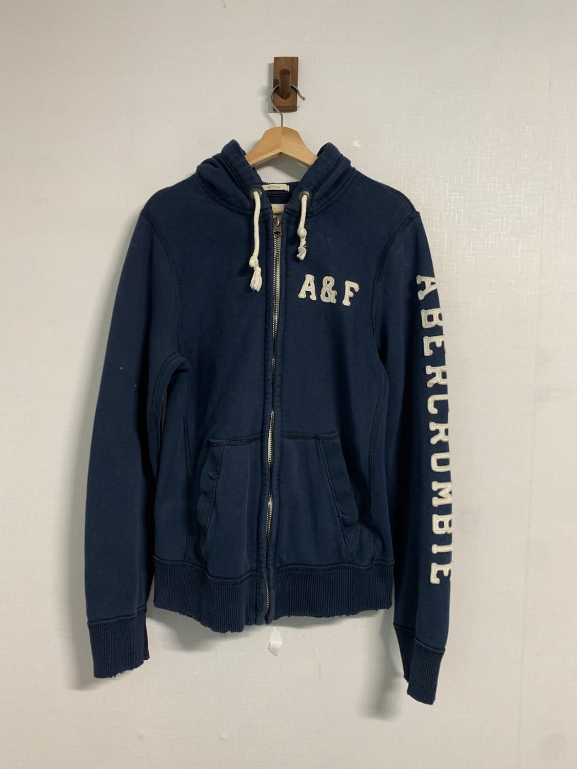 아베크롬비 사이드 스펠아웃 기모 후드집업 M 상품이미지2