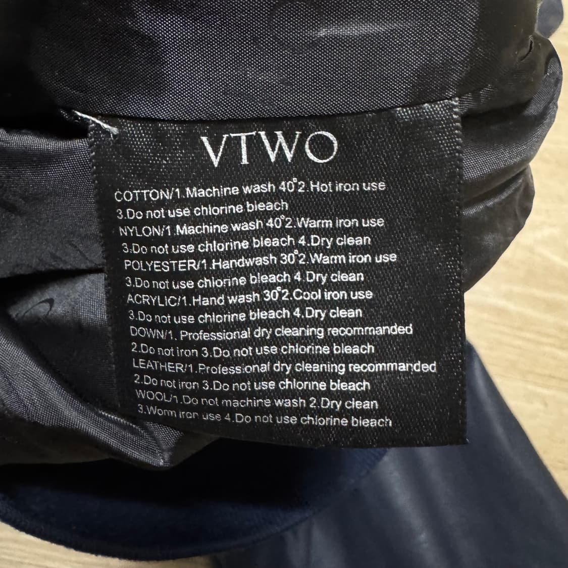 브이투 바시티 레더 자켓 상품이미지5