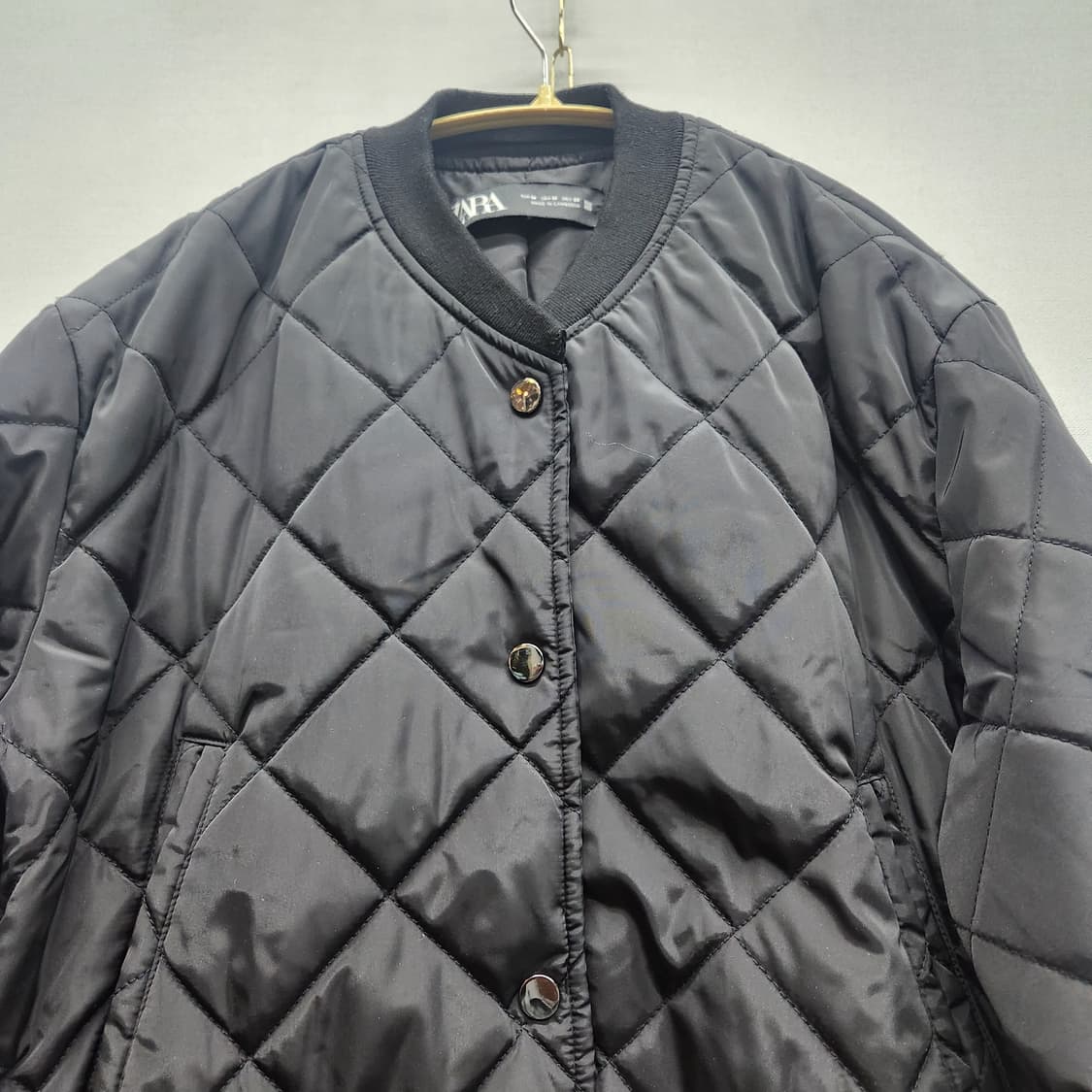 자라 ZARA 다이아몬드 퀄팅 크롭 봄버자켓 M(L) 상품이미지2