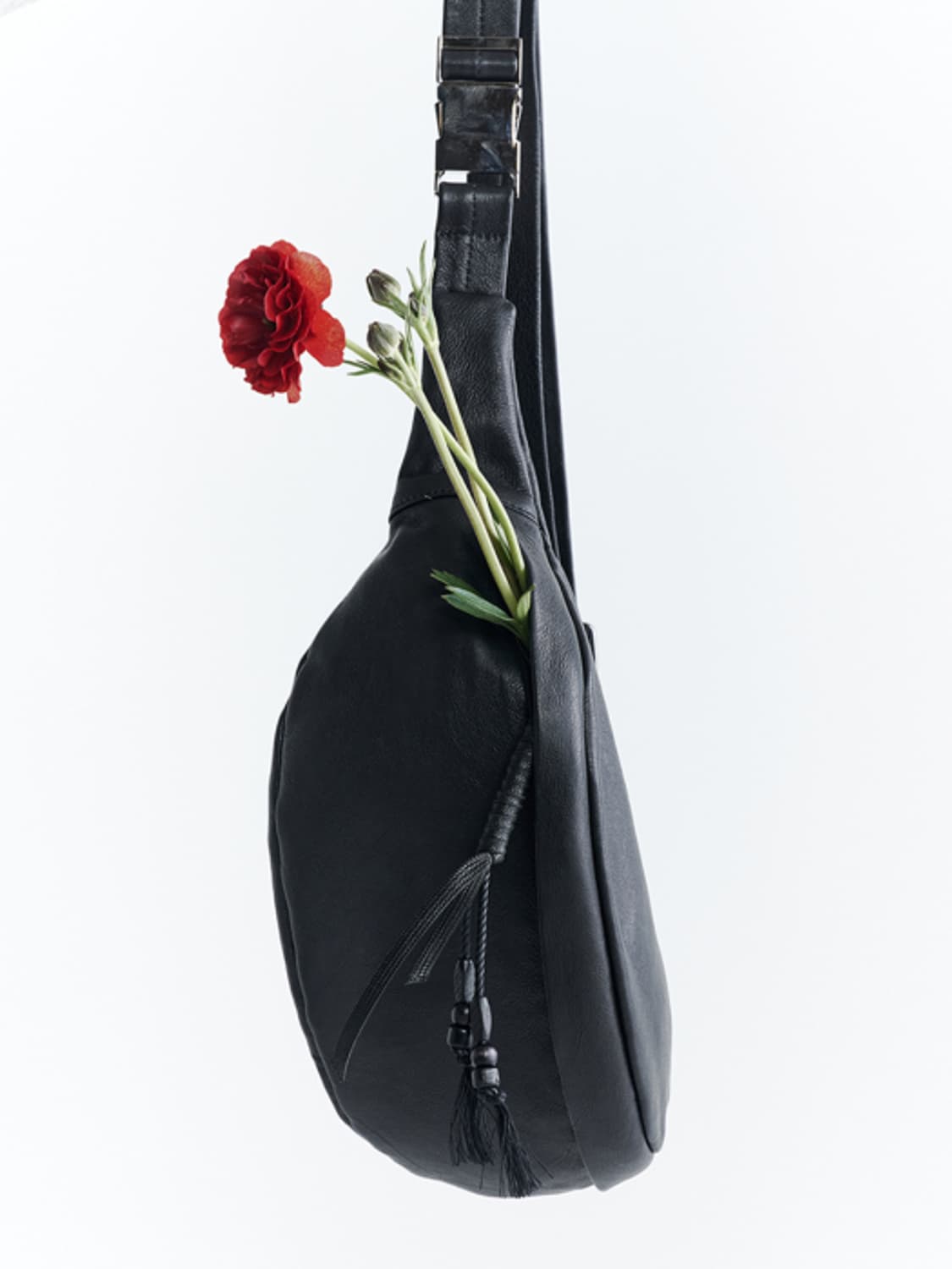 노이어 레더 럼백 블랙(양가죽) 상품이미지1