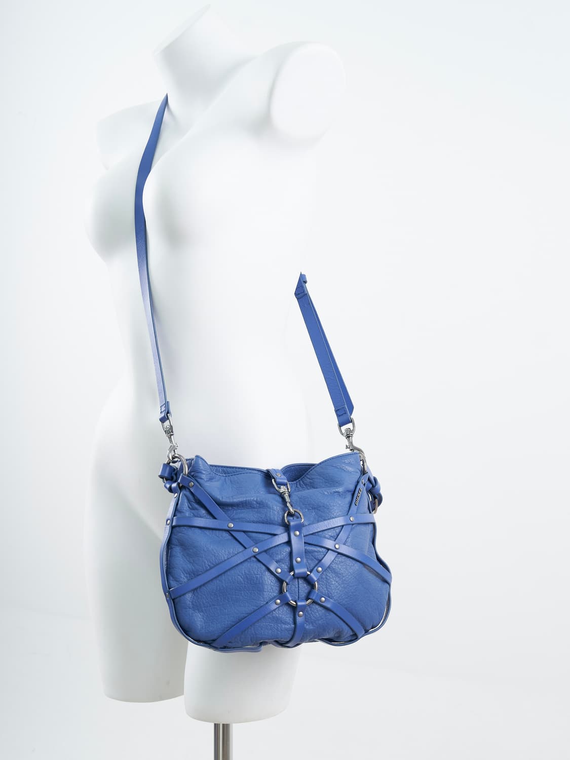 DIESEL blue chain belt bag 상품이미지2