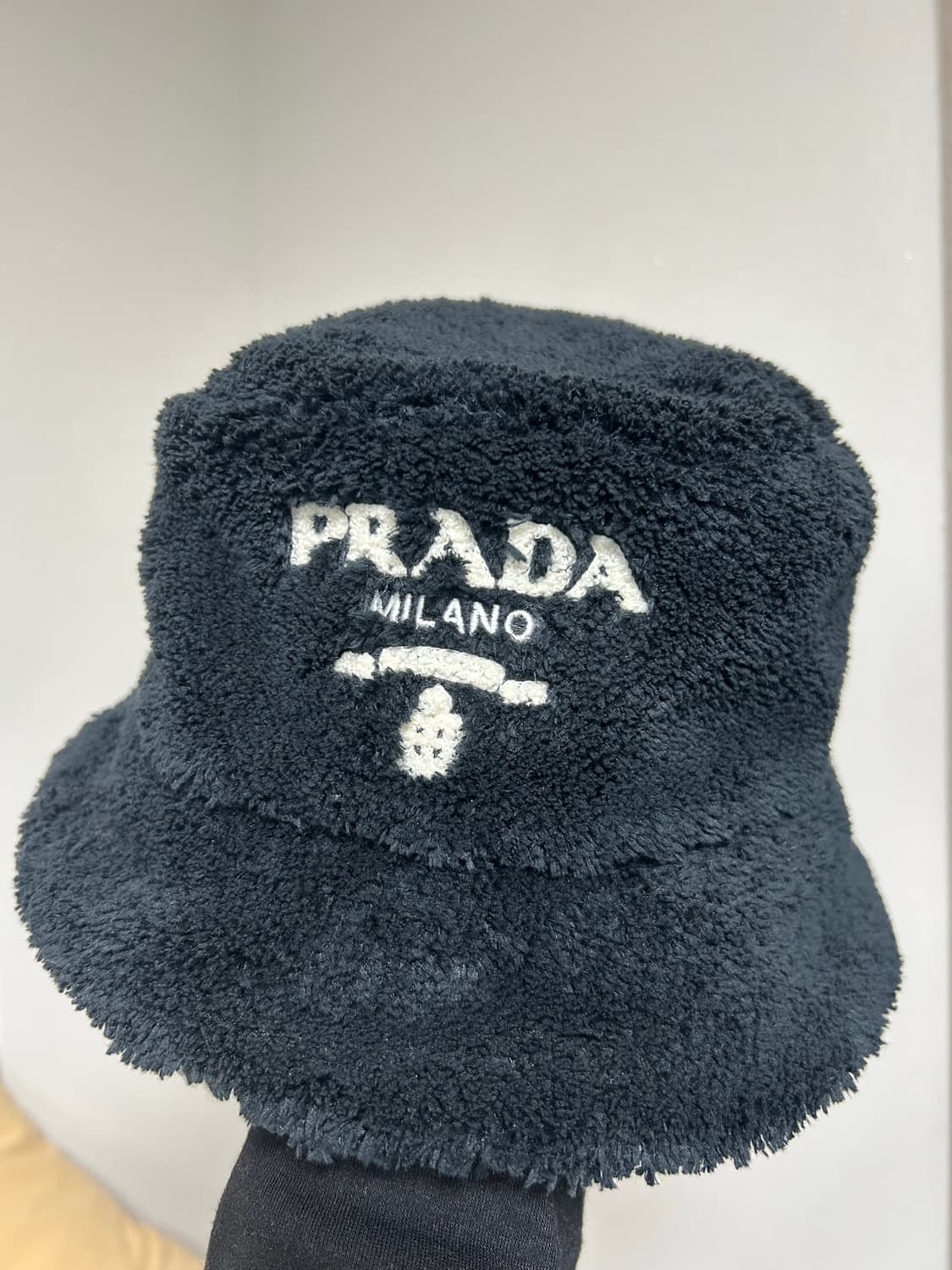 프라다 버킷햇 모자 상품이미지2