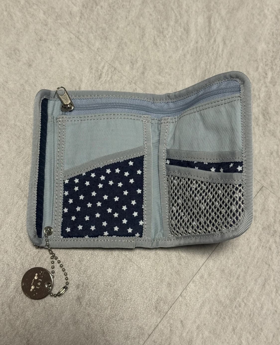 더뮤지엄비지터 지갑 상품이미지3