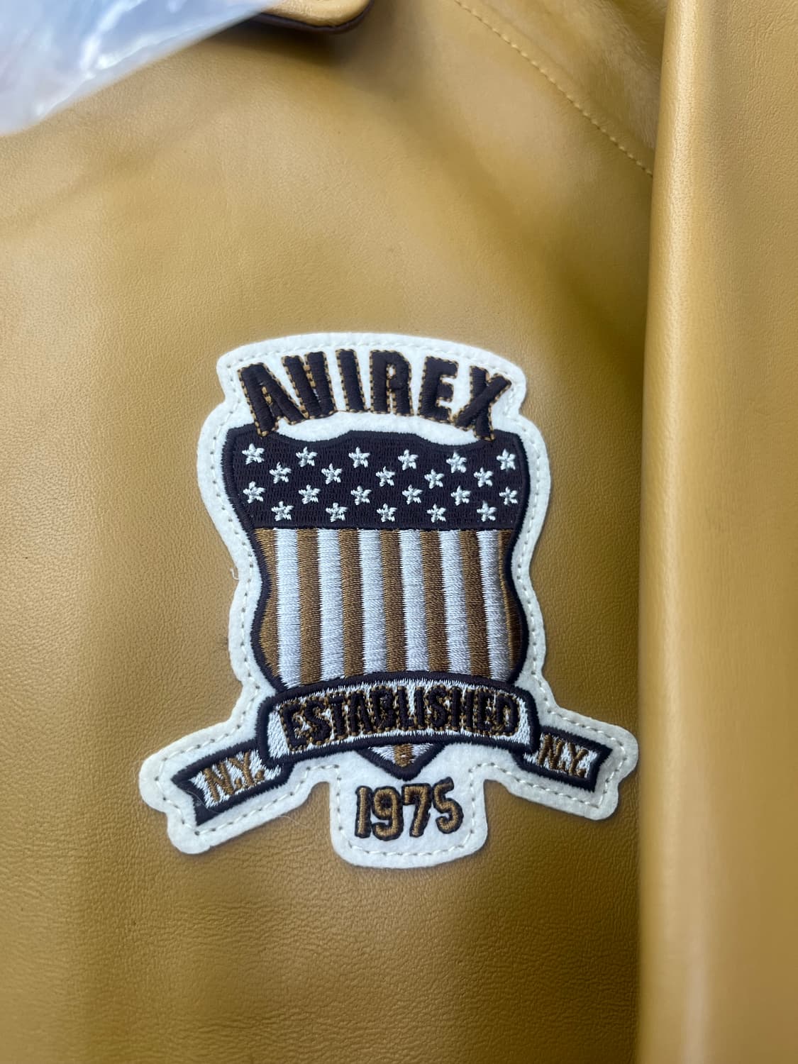 아비렉스 50주년 팀버랜드 콜라보 바시티 래더자켓 상품이미지8