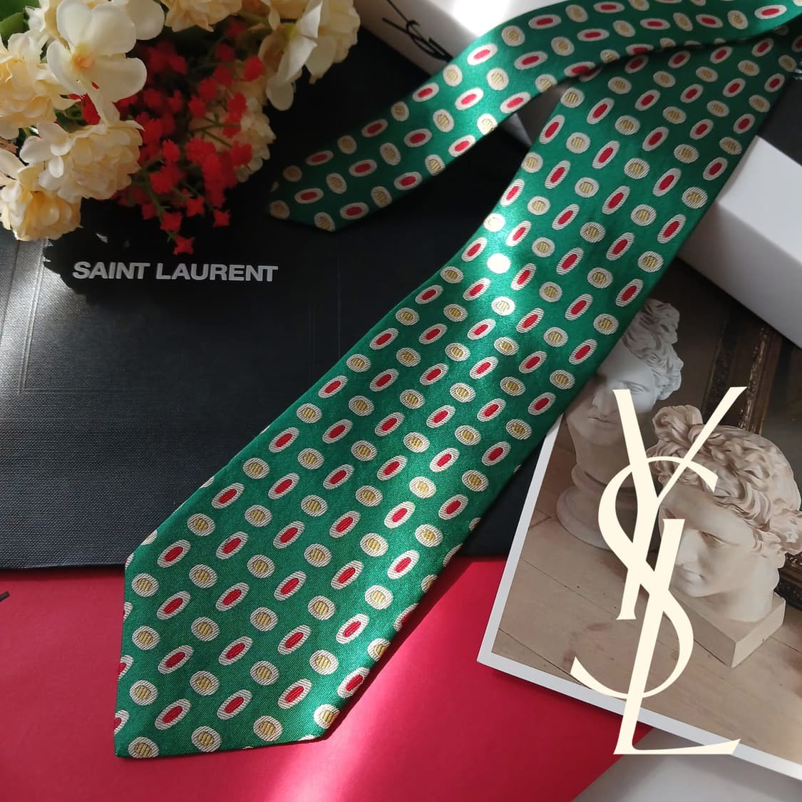 입생로랑 실크 그린 도트 패턴 넥타이 9.3cm A등급 E850
 상품이미지2