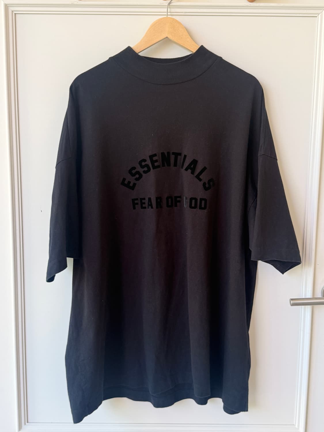  피어오브갓 에센셜(Fear of God Essentials)모크넥반팔 상품이미지1
