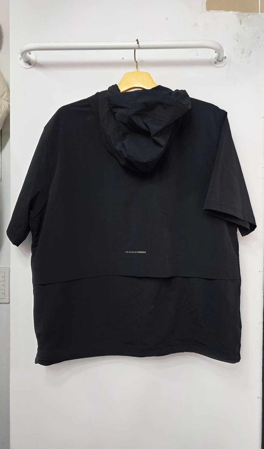 뉴발란스 남성 반팔 아노락 상품이미지2