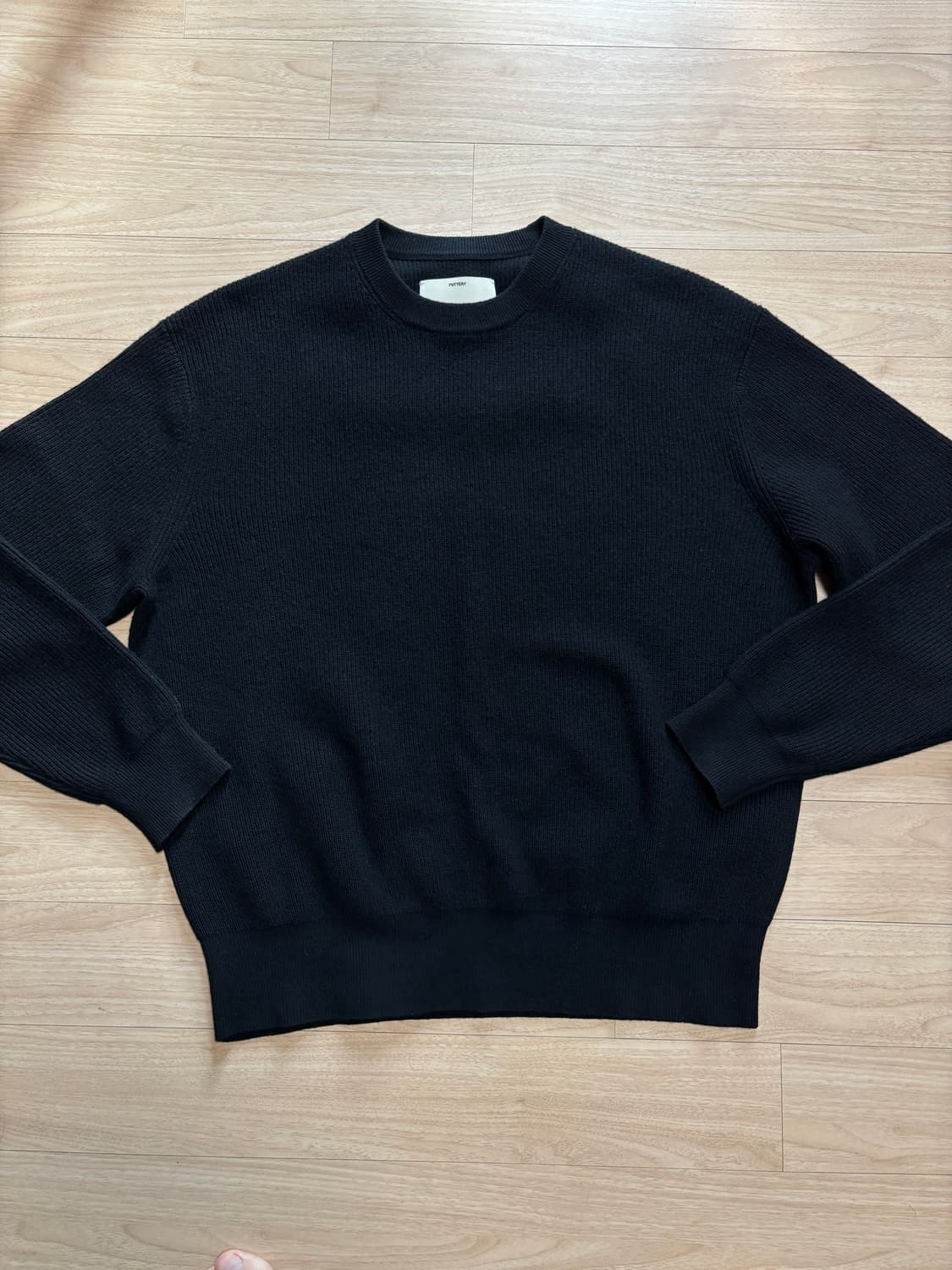 [1] 포터리 컴포트 크루넥 니트 블랙 상품이미지2