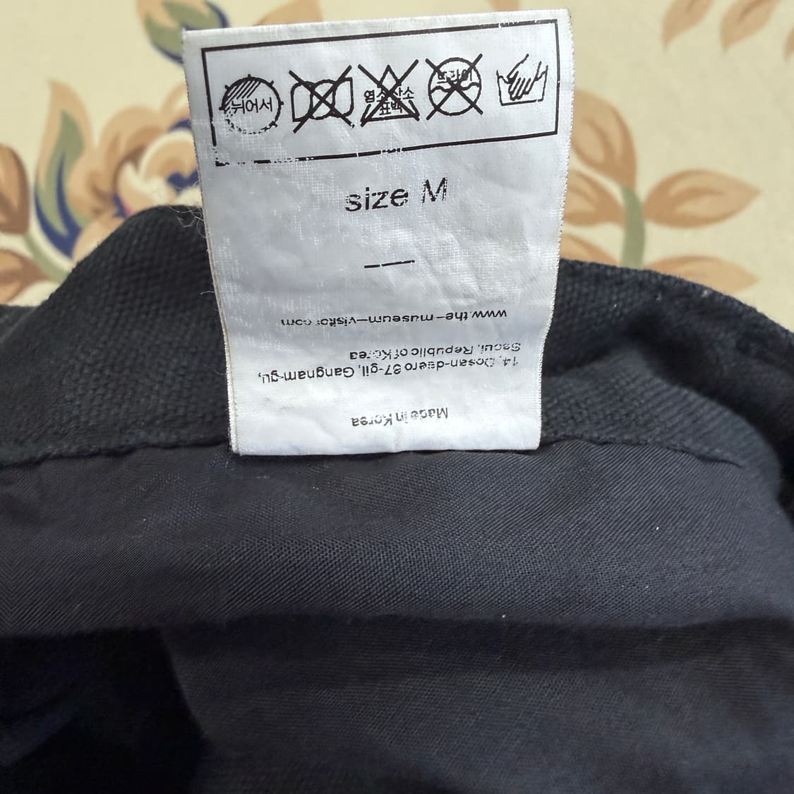 (M)더 뮤지엄 비지터 더블니 코튼 반바지(블랙) 상품이미지4