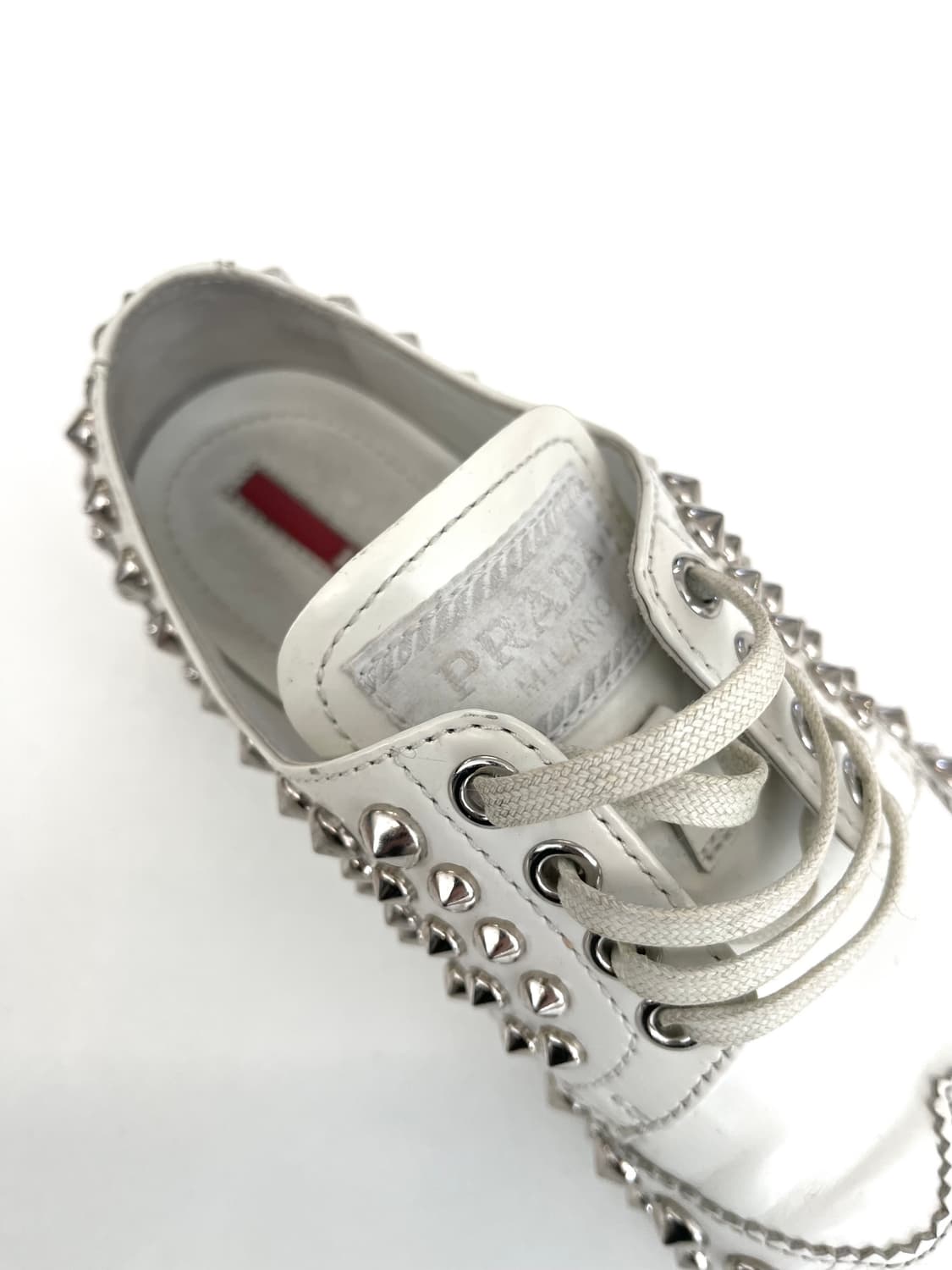 프라다 스포츠 아카이브 스터드 로퍼 스니커즈 상품이미지6