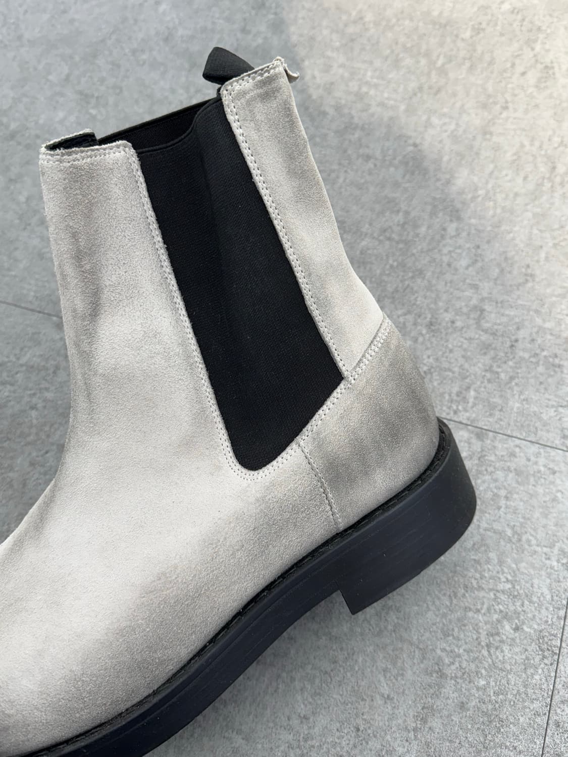 ZARA 화이트 누벅 부츠 상품이미지4