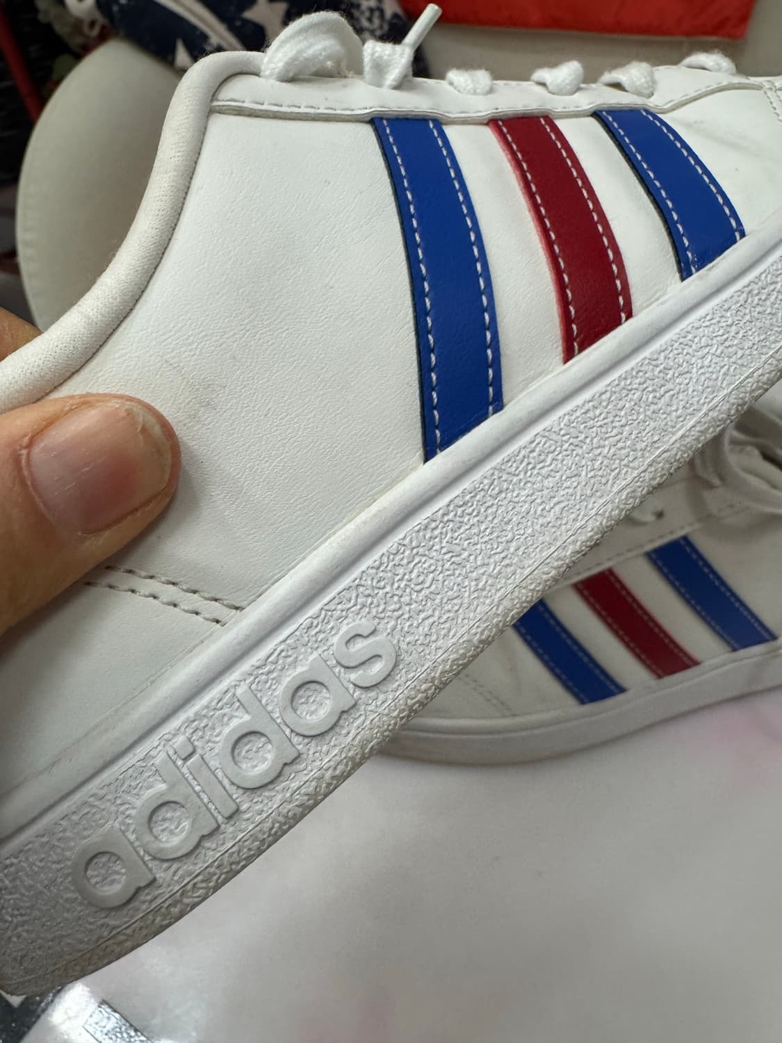 adidas 아디다스 삼선 스니커즈 (화이트,블루,레드) 상품이미지4