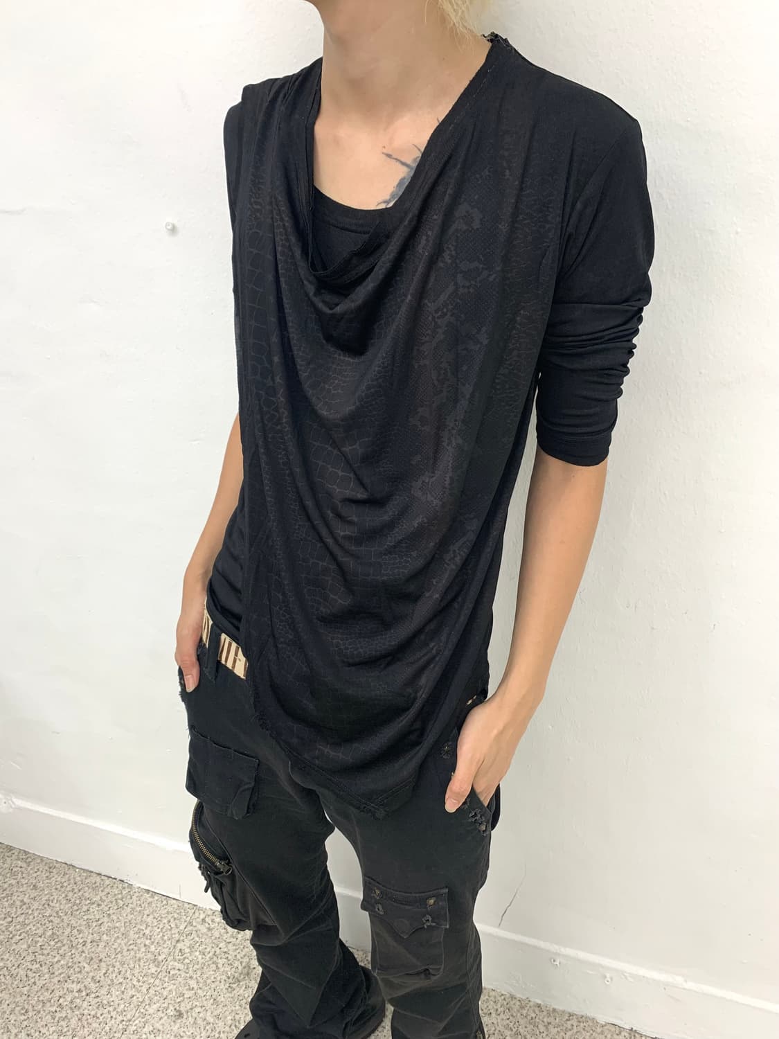 Tornado Mart python drape layered cut-se 상품이미지3