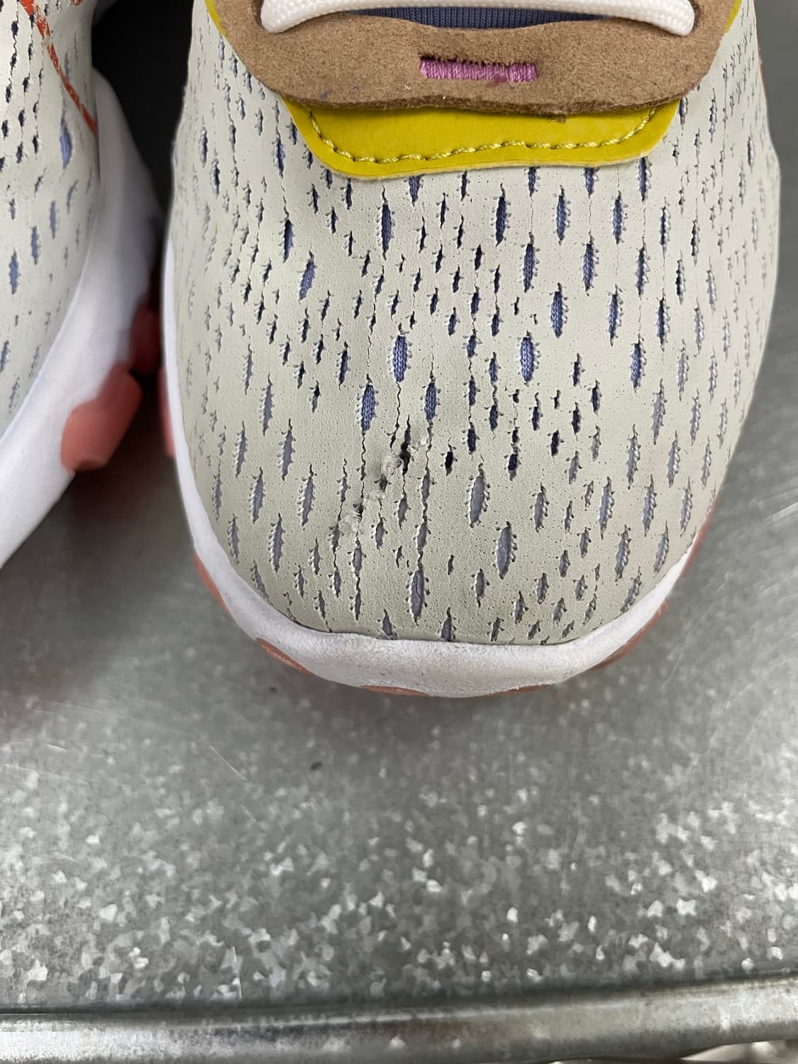 나이키 리액트 비전 퓨어 플래티넘 250 상품이미지7