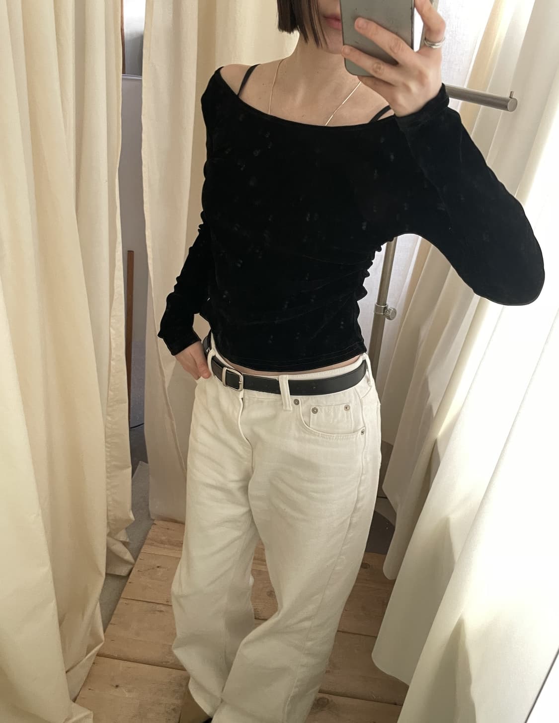 boat neck side shirring velvet top 상품이미지8