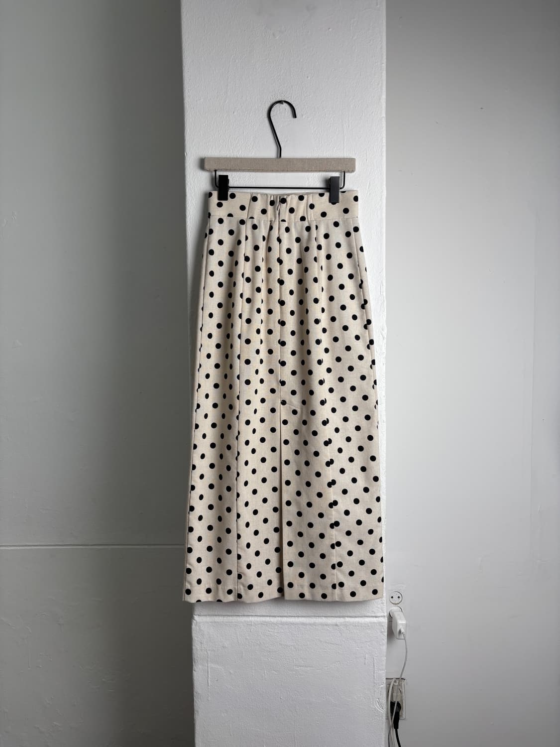 BEAUTE DE OPAQUE Dot Pencil Skirt 상품이미지4