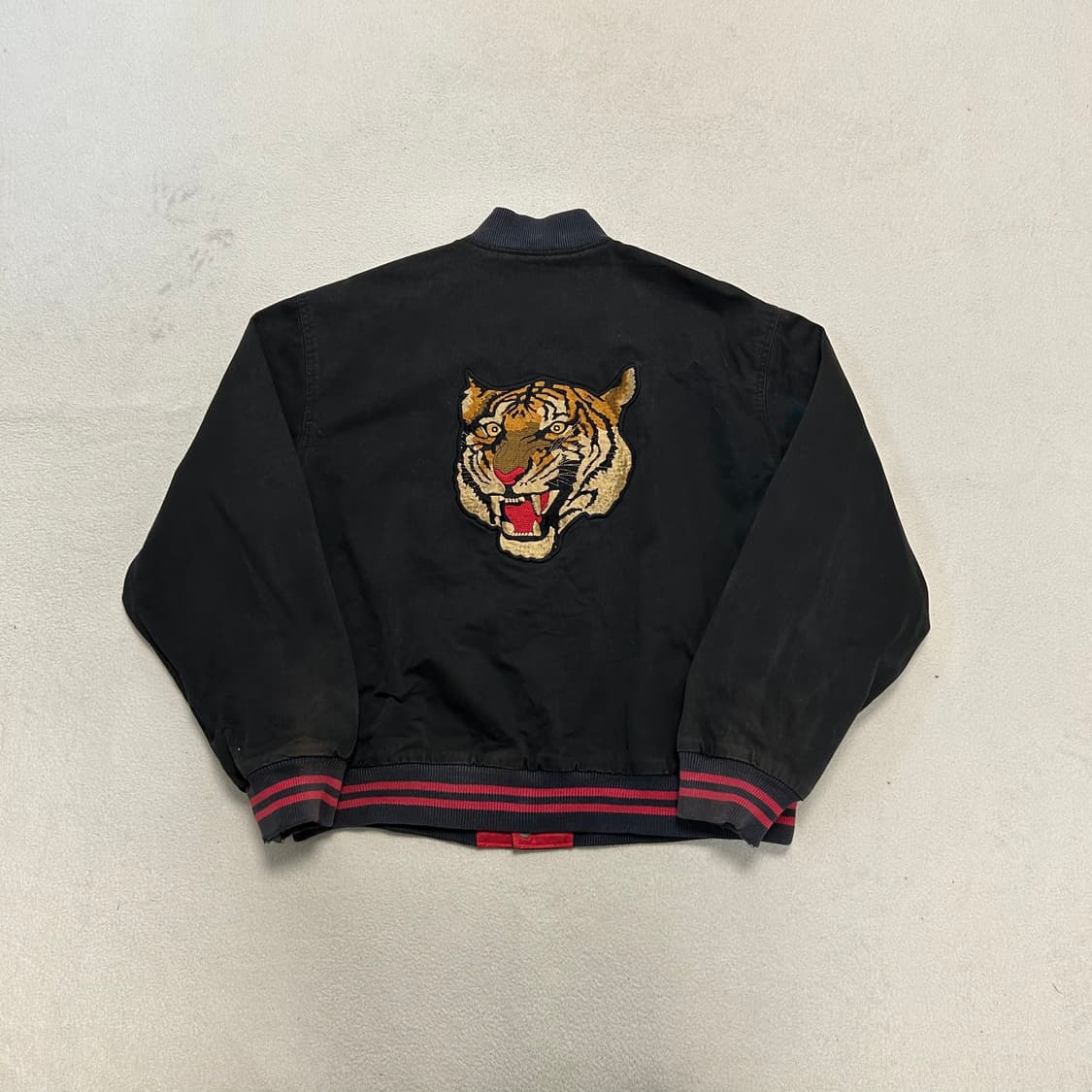 Polo 90’s Kanye Tiger Varsity Jacket 상품이미지5