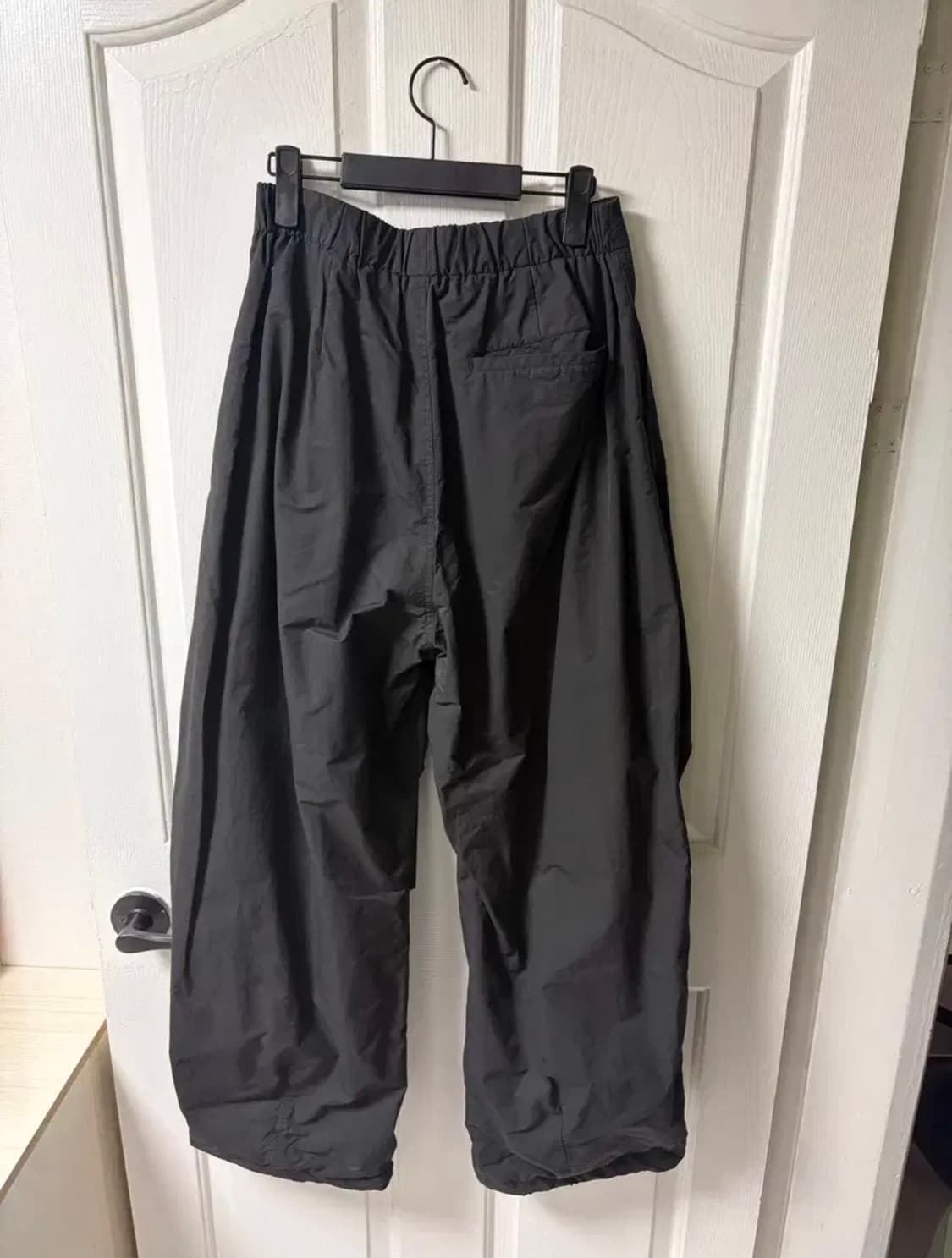 [M] 아모멘토, 24FW 코튼 나일론 퍼티그 팬츠, 블랙 상품이미지5