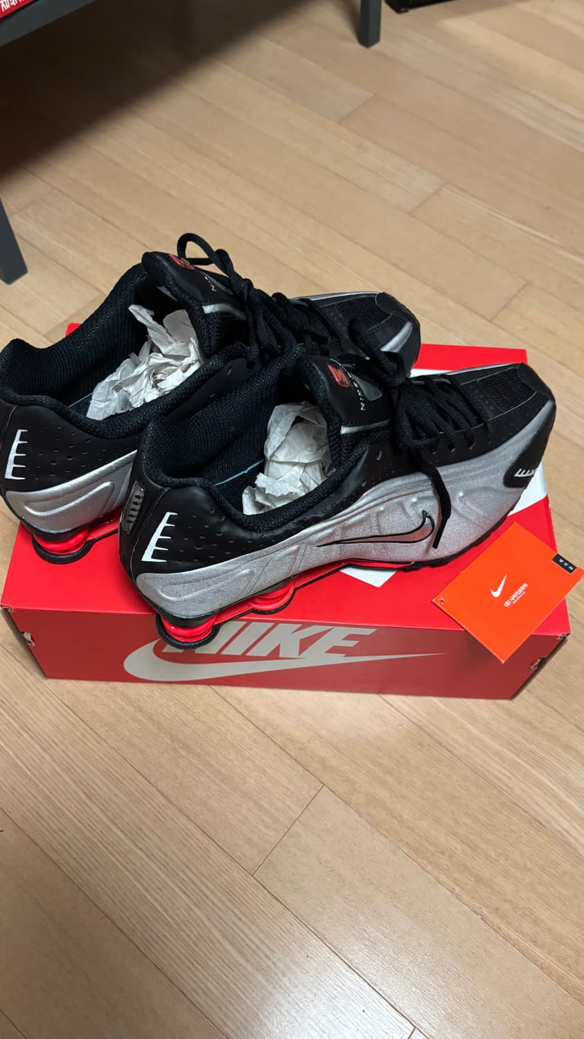 나이키 샥스r4 285 상품이미지2