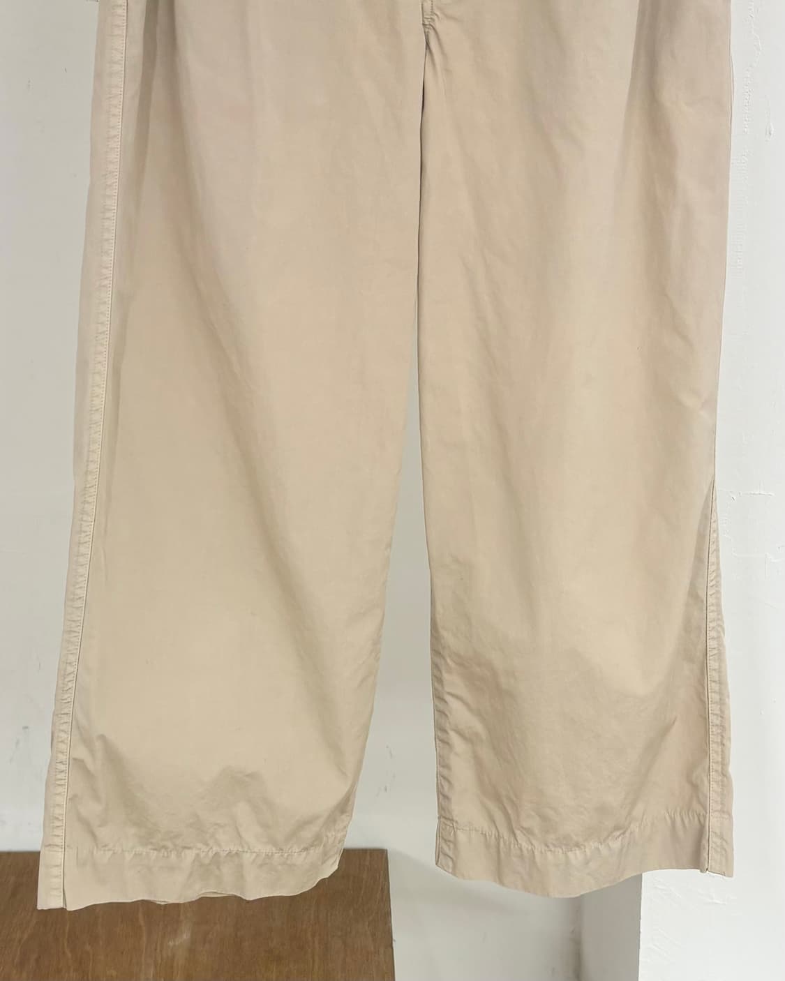 마가렛호웰 베이지 와이드 턱 치노 팬츠 상품이미지3