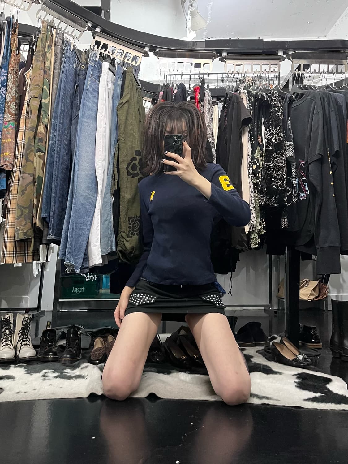 자수 포인트 롱슬리브 상품이미지1
