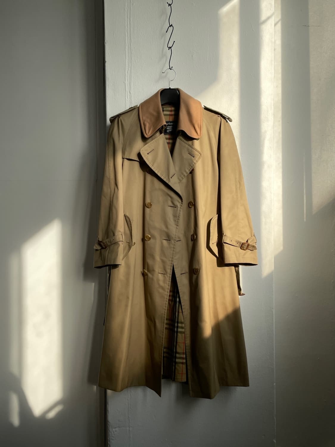 버버리 울 카라 더블 트렌치 코트  상품이미지2