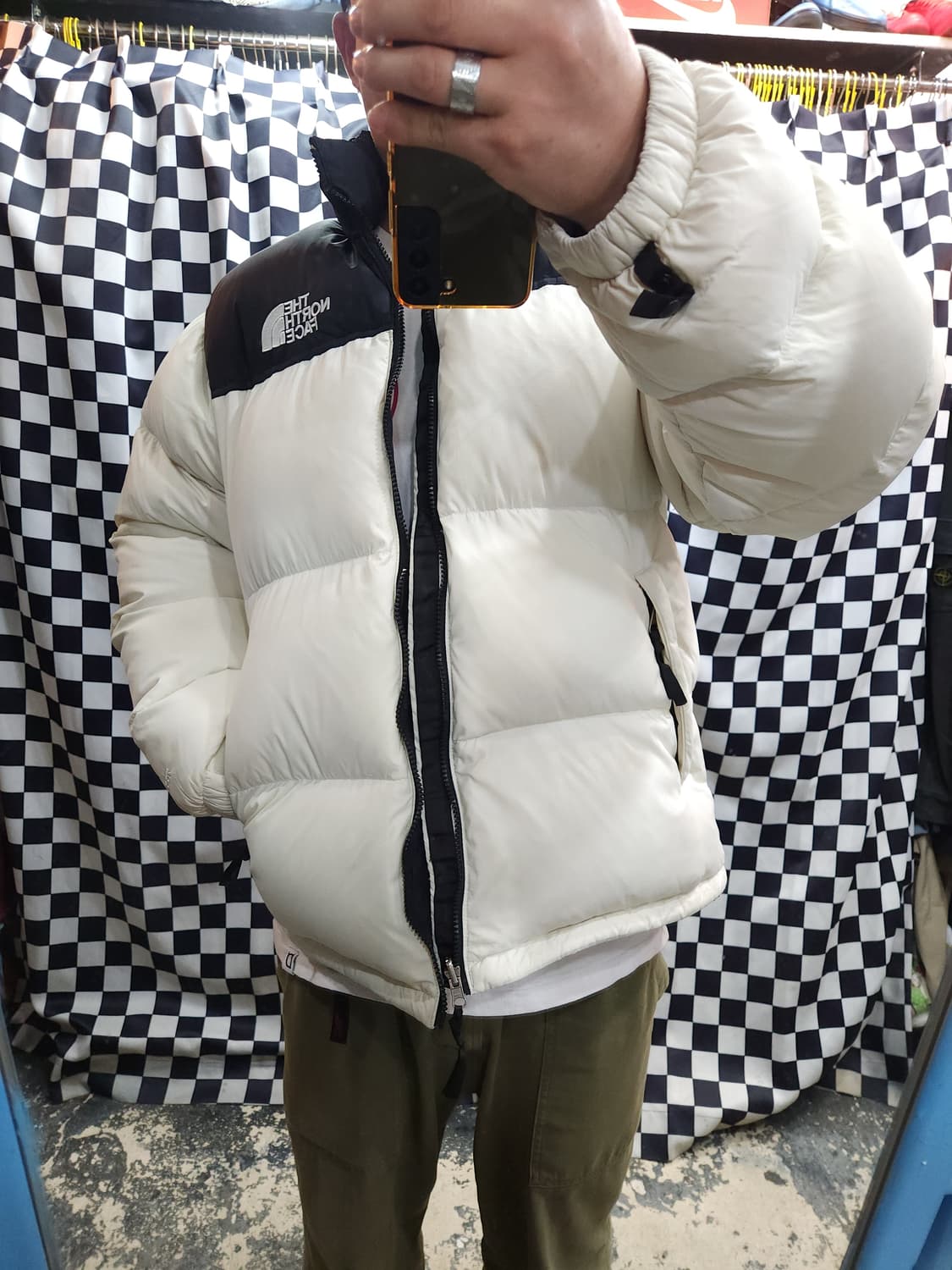 노스페이스 700 눕시 구스 패딩점퍼

 상품이미지10