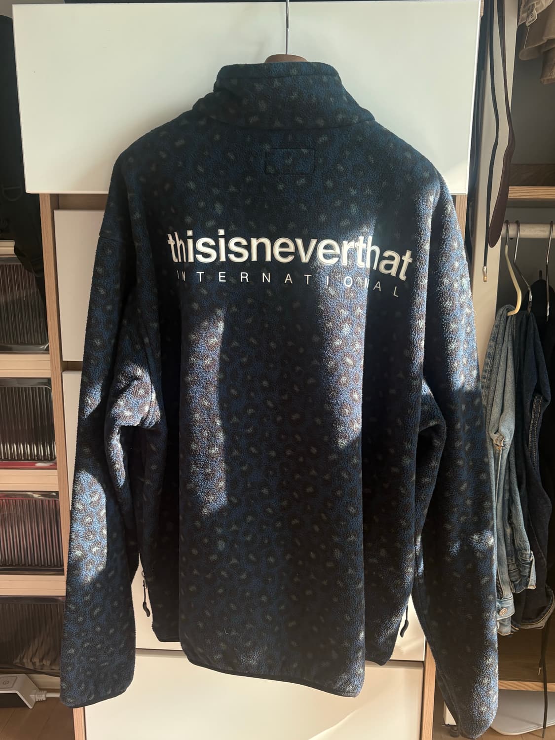 디스이즈네버댓 플리스 자켓 상품이미지3