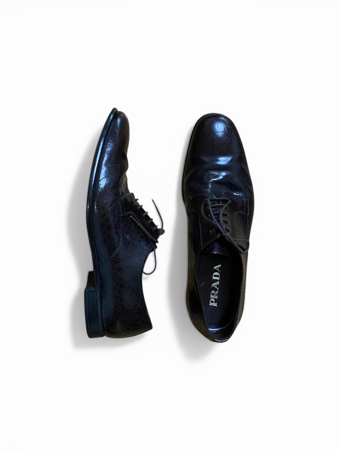 Prada Round Toe Perforated Derby 상품이미지4